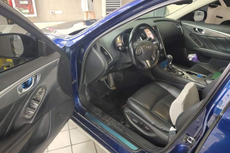 Used Infiniti Q50L 2016 2.0T Enjoyment Edition Driver Seat