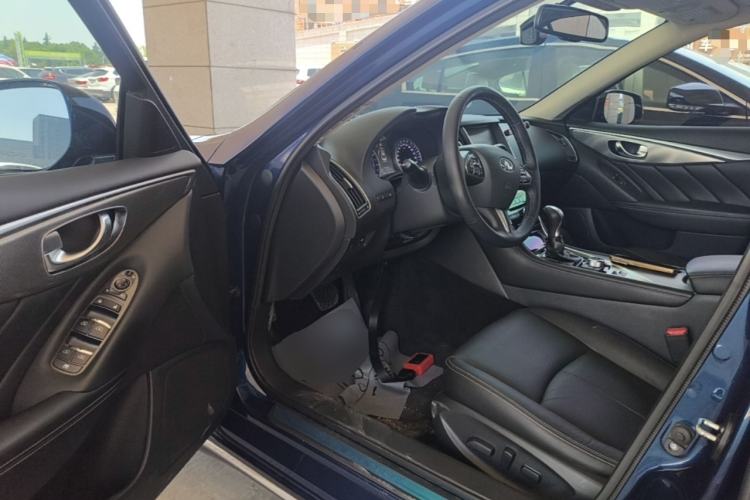 Used Infiniti Q50L 2016 2.0T Enjoyment Edition Driver Seat