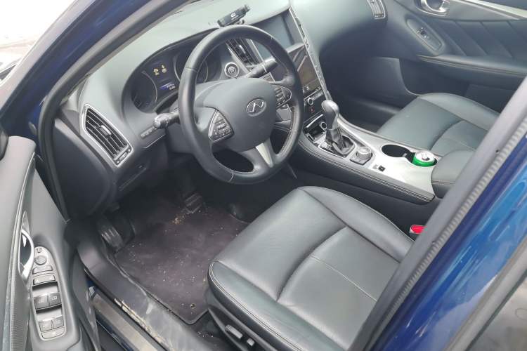 Used Infiniti Q50L 2016 2.0T Enjoyment Edition Driver Seat