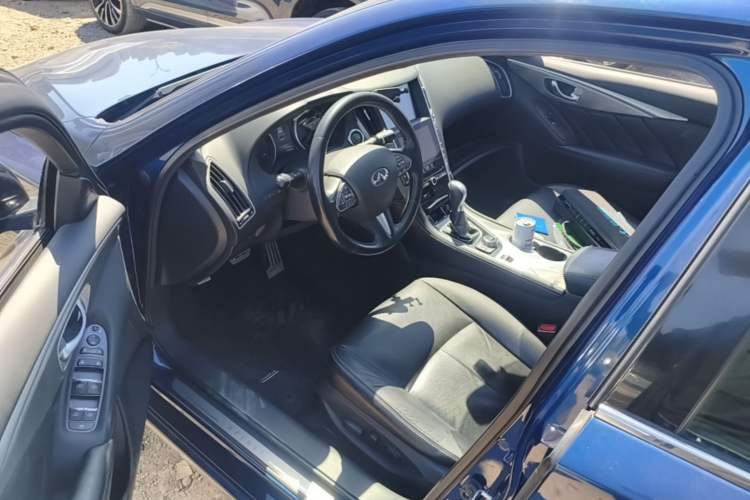Used Infiniti Q50L 2016 2.0T Enjoyment Edition Driver Seat
