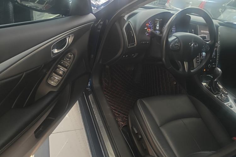 Used Infiniti Q50L 2016 2.0T Enjoyment Edition Driver Seat