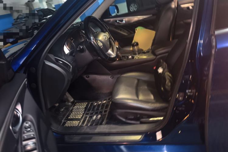 Used Infiniti Q50L 2016 2.0T Enjoyment Edition Driver Seat