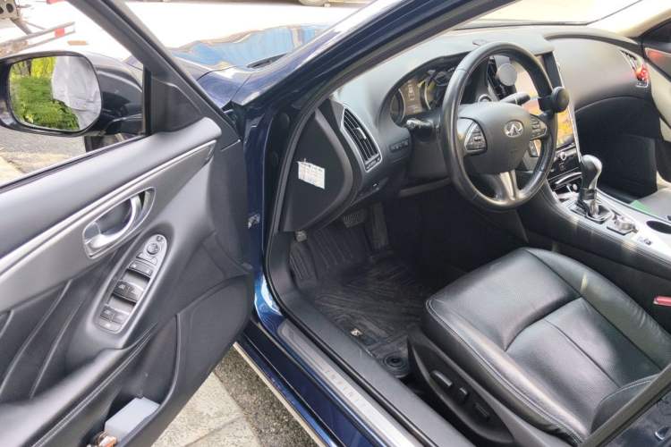 Used Infiniti Q50L 2016 2.0T Enjoyment Edition Driver Seat