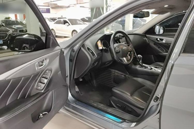 Used Infiniti Q50L 2016 2.0T Enjoyment Edition Driver Seat