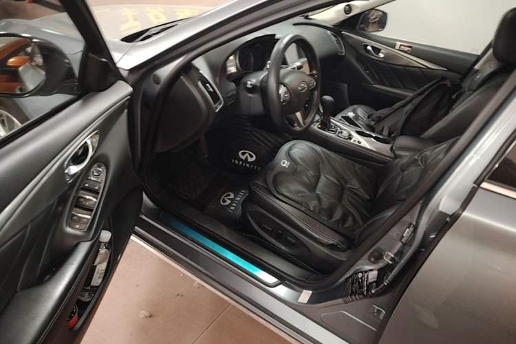 Used Infiniti Q50L 2016 2.0T Enjoyment Edition Driver Seat