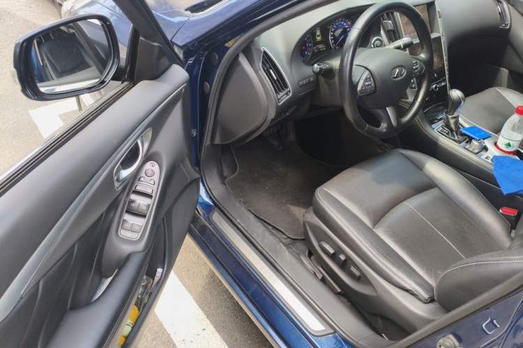 Used Infiniti Q50L 2016 2.0T Ambition Edition Driver Seat