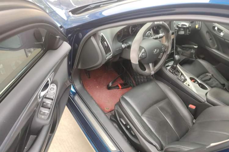 Used Infiniti Q50L 2016 2.0T Ambition Edition Driver Seat
