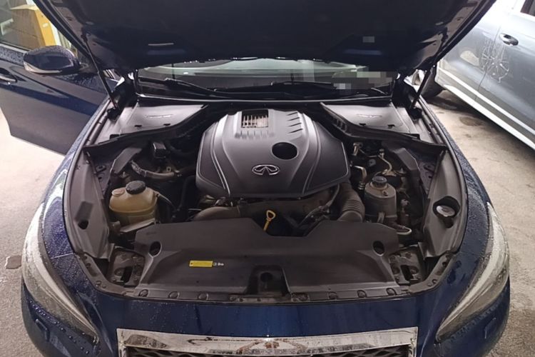 Used Infiniti Q50L 2016 2.0T Ambition Edition Engine Bay