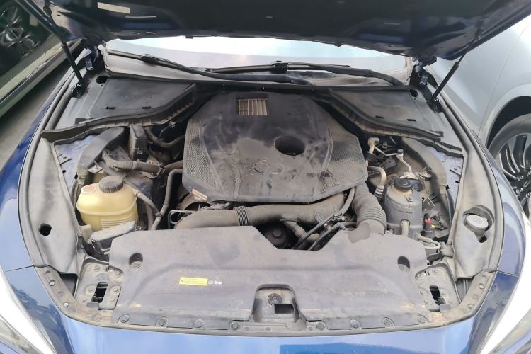 Used Infiniti Q50L 2016 2.0T Enjoyment Edition Engine Bay