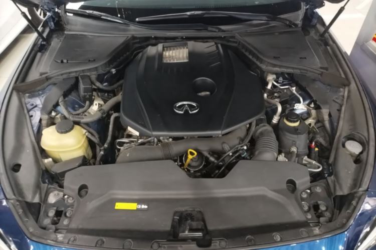 Used Infiniti Q50L 2016 2.0T Comfort Edition Engine Bay