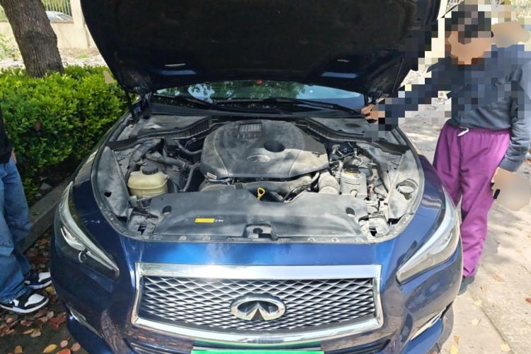Used Infiniti Q50L 2016 2.0T Comfort Edition Engine Bay
