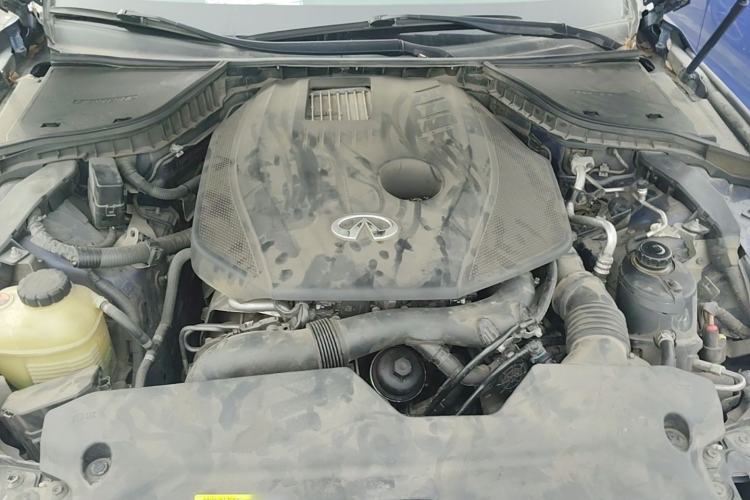 Used Infiniti Q50L 2016 2.0T Ambition Edition Engine Bay