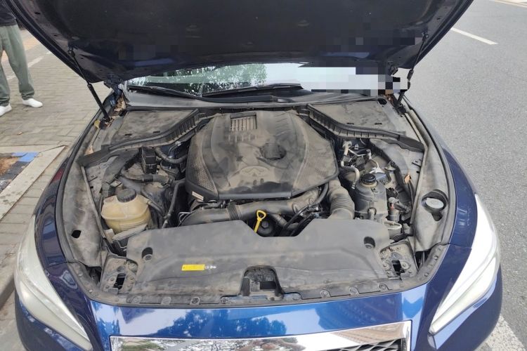 Used Infiniti Q50L 2016 2.0T Comfort Edition Engine Bay