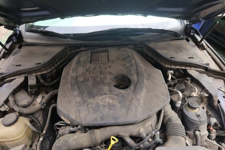 Used Infiniti Q50L 2016 2.0T Ambition Edition Engine Bay