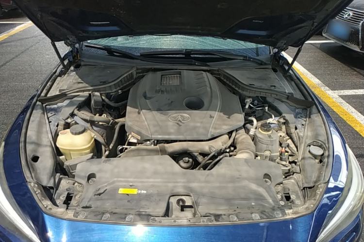 Used Infiniti Q50L 2016 2.0T Ambition Edition Engine Bay