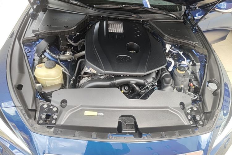 Used Infiniti Q50L 2016 2.0T Ambition Edition Engine Bay