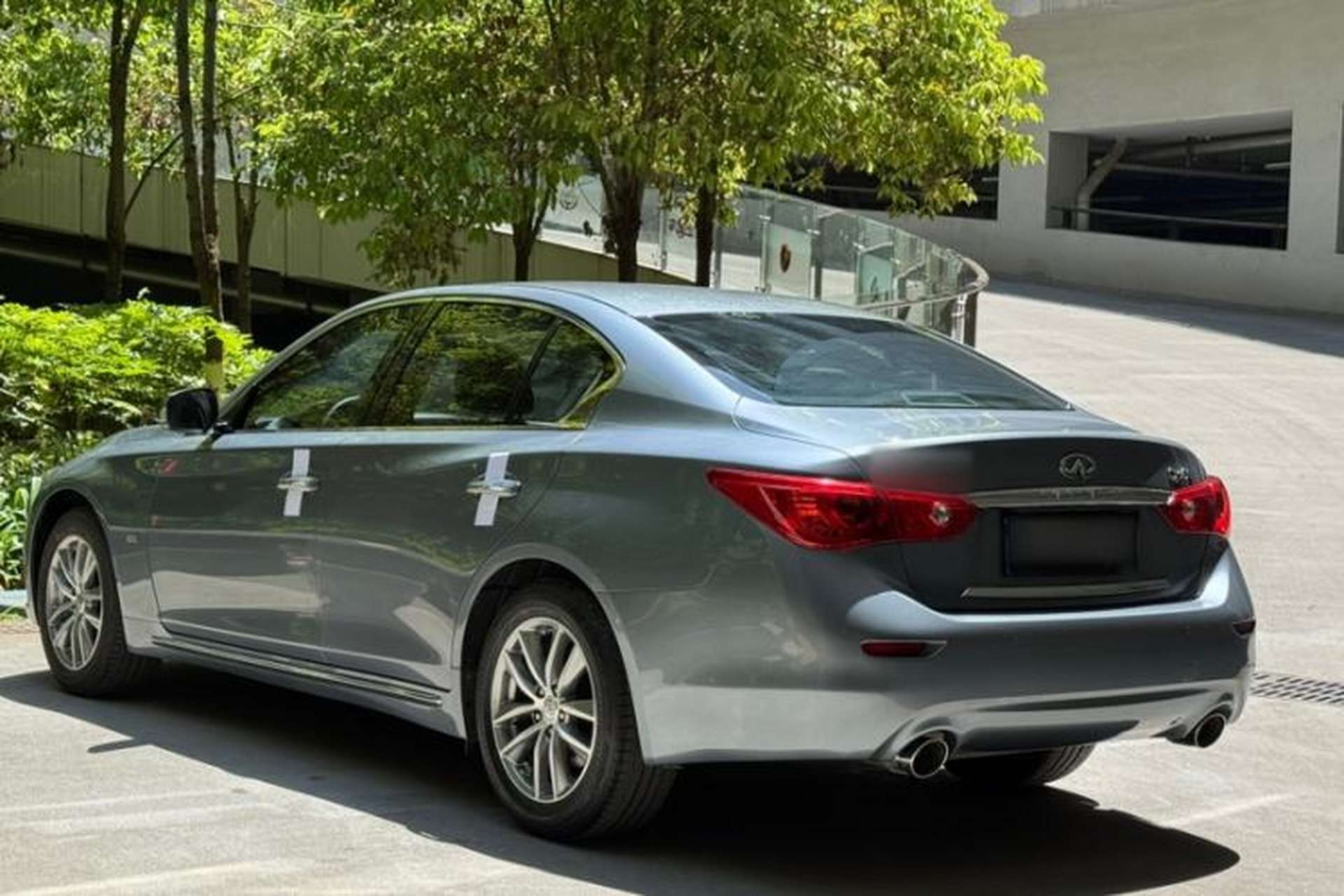 Used Infiniti Q50L 2016 2.0T Comfort Edition Exterior 2