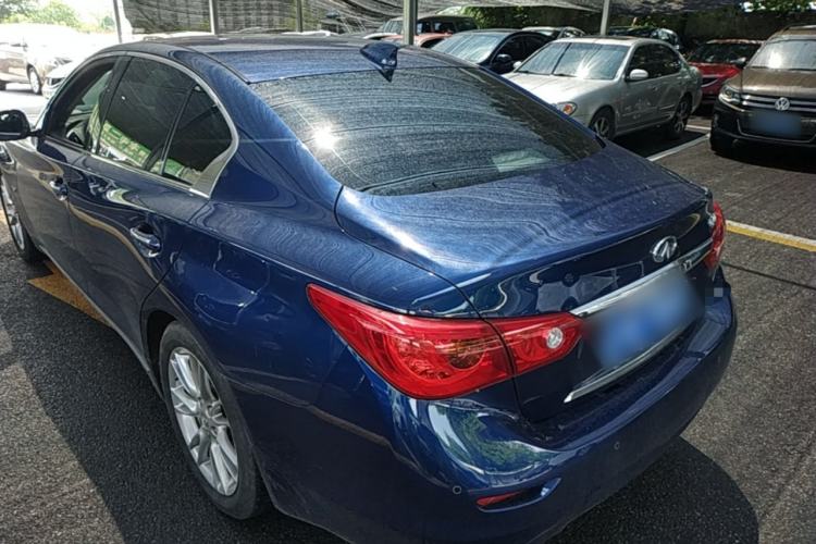 Used Infiniti Q50L 2016 2.0T Ambition Edition Exterior 2