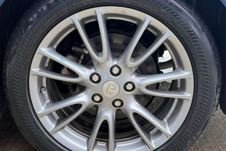 Used Infiniti Q50L 2016 2.0T Ambition Edition Exterior 3