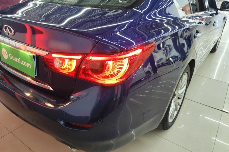 Used Infiniti Q50L 2016 2.0T Ambition Edition Exterior 3