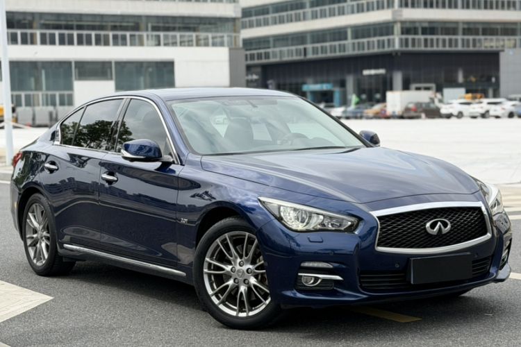 Used Infiniti Q50L 2016 2.0T Ambition Edition Exterior 4