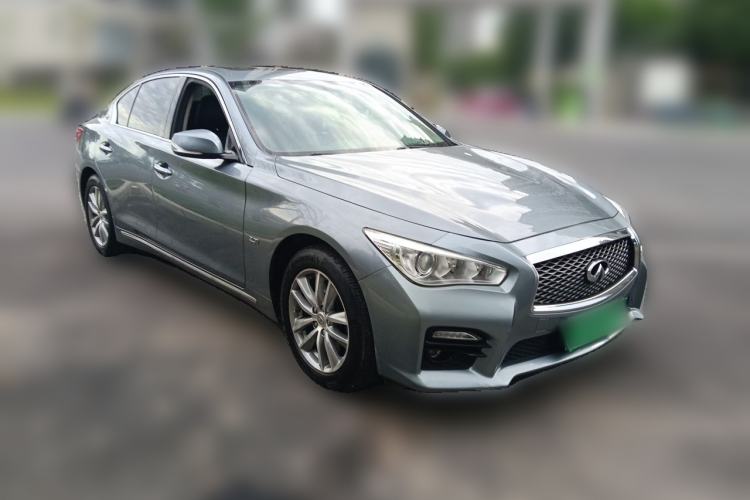 Used Infiniti Q50L 2016 2.0T Comfort Edition Front Right 45 Deg