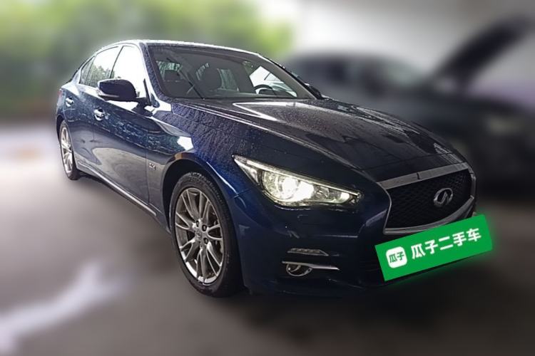 Used Infiniti Q50L 2016 2.0T Ambition Edition Front Right 45 Deg
