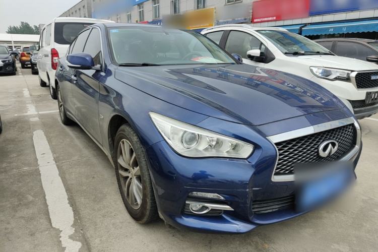 Used Infiniti Q50L 2016 2.0T Comfort Edition Front Right 45 Deg
