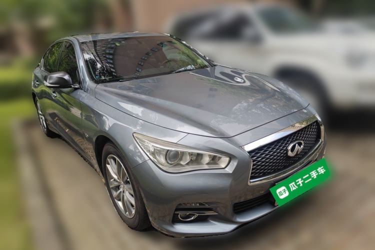 Used Infiniti Q50L 2016 2.0T Comfort Edition Front Right 45 Deg