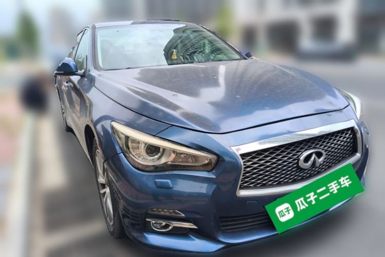 Used Infiniti Q50L 2016 2.0T Enjoyment Edition Front Right 45 Deg