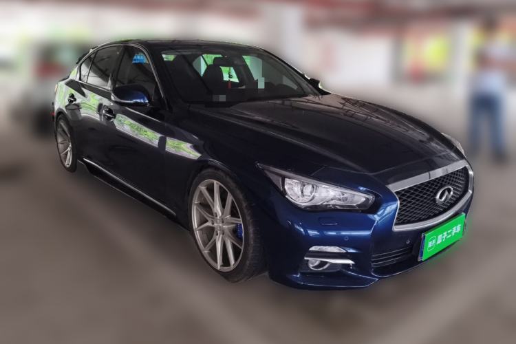 Used Infiniti Q50L 2016 2.0T Ambition Edition Front Right 45 Deg