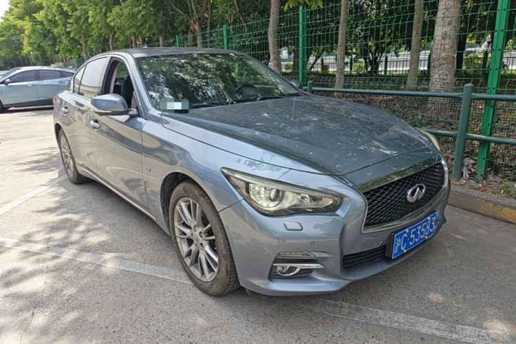 Used Infiniti Q50L 2016 2.0T Ambition Edition Front Right 45 Deg