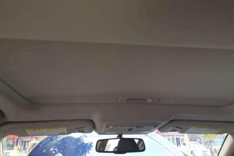 Used Infiniti Q50L 2016 2.0T Enjoyment Edition Headliner
