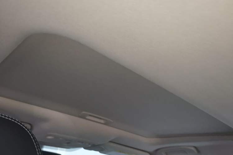 Used Infiniti Q50L 2016 2.0T Enjoyment Edition Headliner
