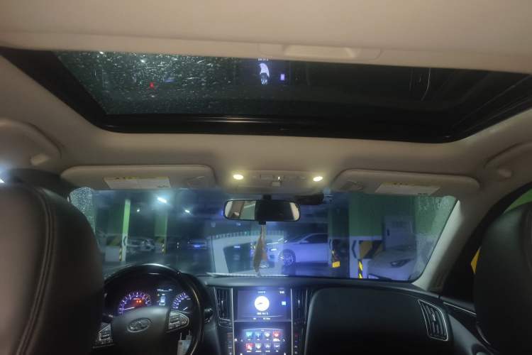 Used Infiniti Q50L 2016 2.0T Comfort Edition Headliner