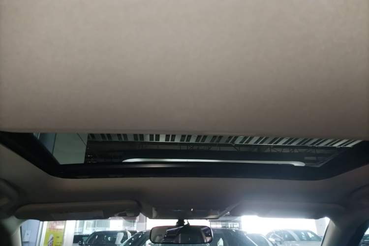 Used Infiniti Q50L 2016 2.0T Comfort Edition Headliner
