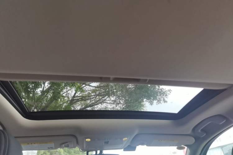 Used Infiniti Q50L 2016 2.0T Ambition Edition Headliner