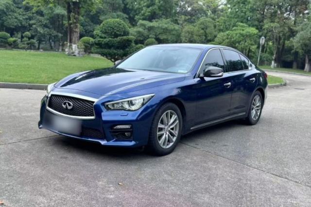 Ojetý Infiniti Q50L 2016 2.0T Enjoyment Edition