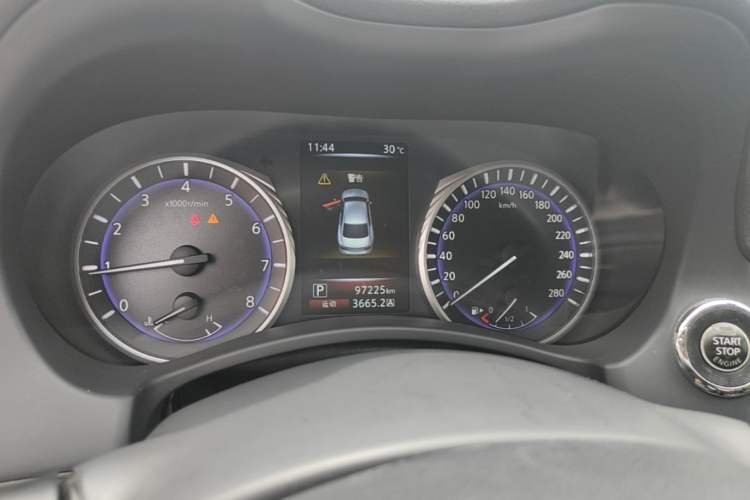 Used Infiniti Q50L 2016 2.0T Comfort Edition Instrument Cluster