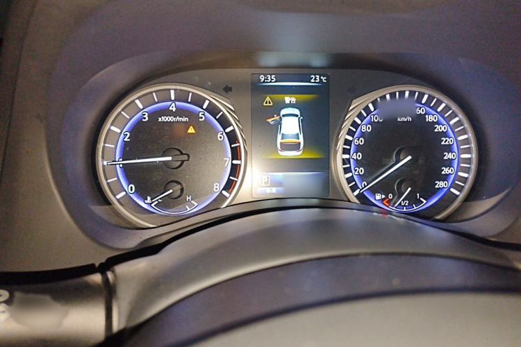 Used Infiniti Q50L 2016 2.0T Comfort Edition Instrument Cluster