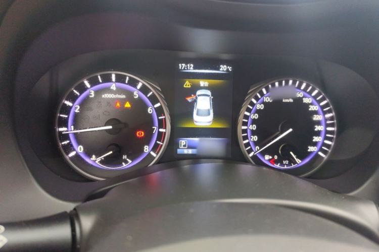 Used Infiniti Q50L 2016 2.0T Comfort Edition Instrument Cluster