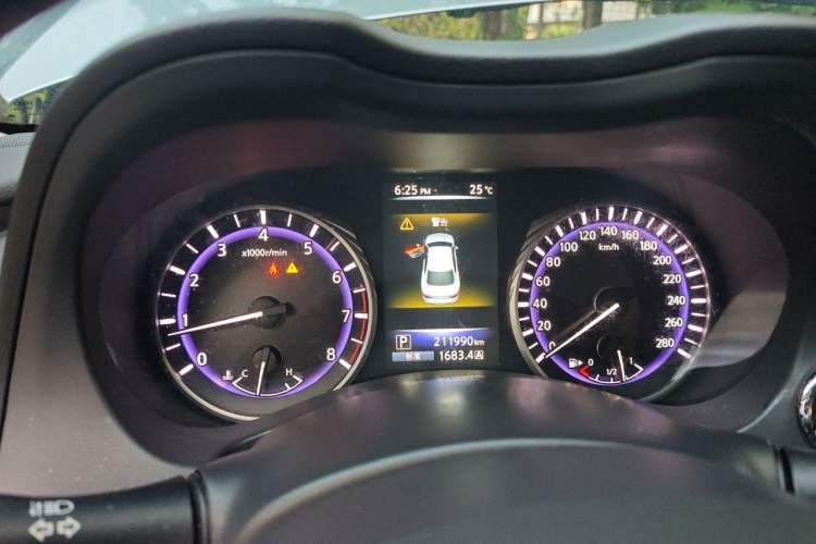 Used Infiniti Q50L 2016 2.0T Ambition Edition Instrument Cluster