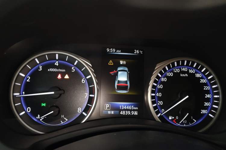 Used Infiniti Q50L 2016 2.0T Enjoyment Edition Instrument Cluster