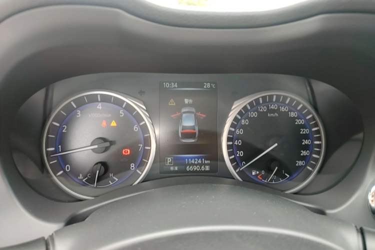 Used Infiniti Q50L 2016 2.0T Ambition Edition Instrument Cluster