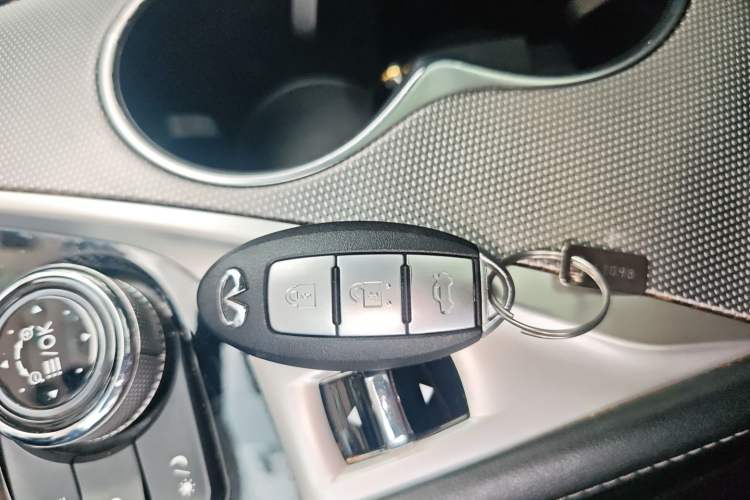 Used Infiniti Q50L 2016 2.0T Enjoyment Edition Interior 1