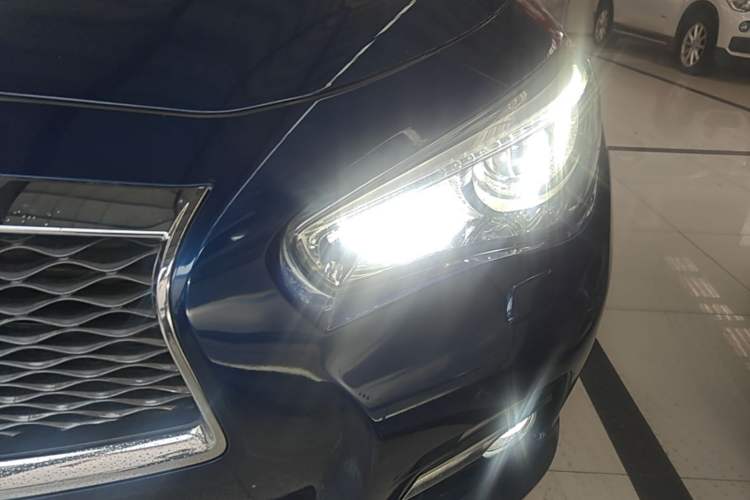 Used Infiniti Q50L 2016 2.0T Enjoyment Edition Left Front Headlight