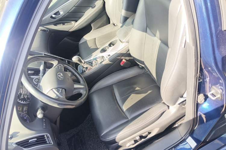 Used Infiniti Q50L 2016 2.0T Enjoyment Edition Left Front Seat