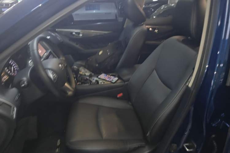 Used Infiniti Q50L 2016 2.0T Enjoyment Edition Left Front Seat
