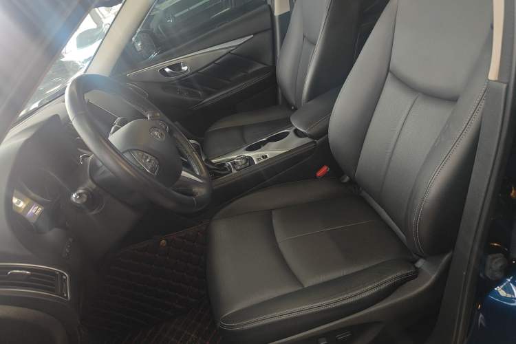 Used Infiniti Q50L 2016 2.0T Enjoyment Edition Left Front Seat