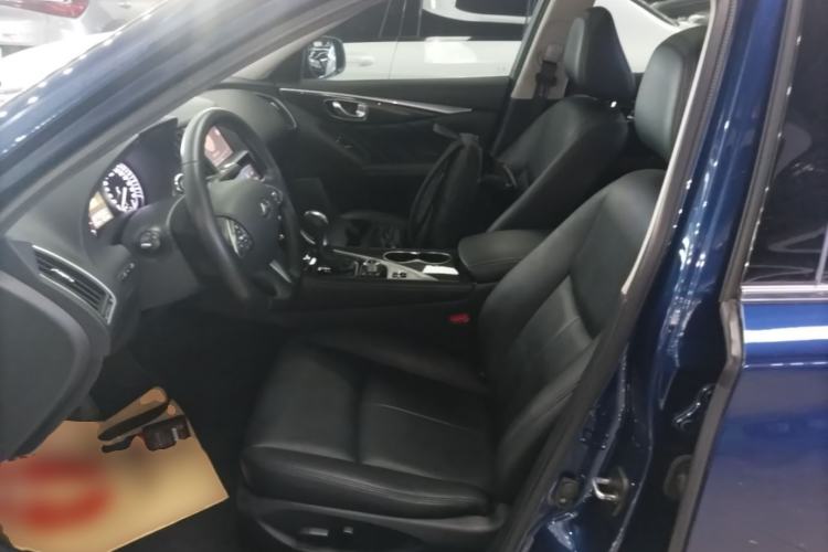 Used Infiniti Q50L 2016 2.0T Comfort Edition Left Front Seat